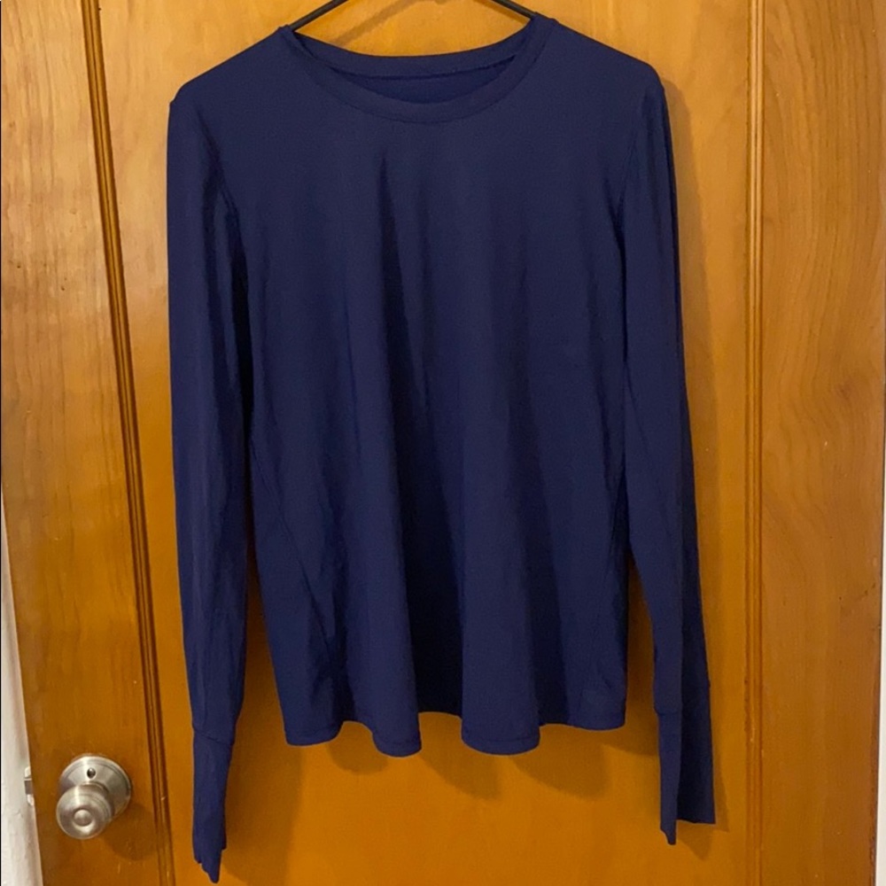 Lululemon top